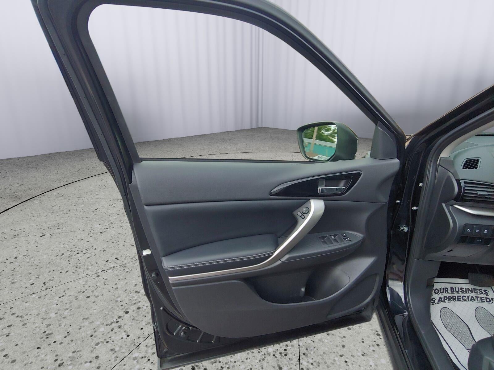 2025 Mitsubishi ECLIPSE CROSS CROSS
