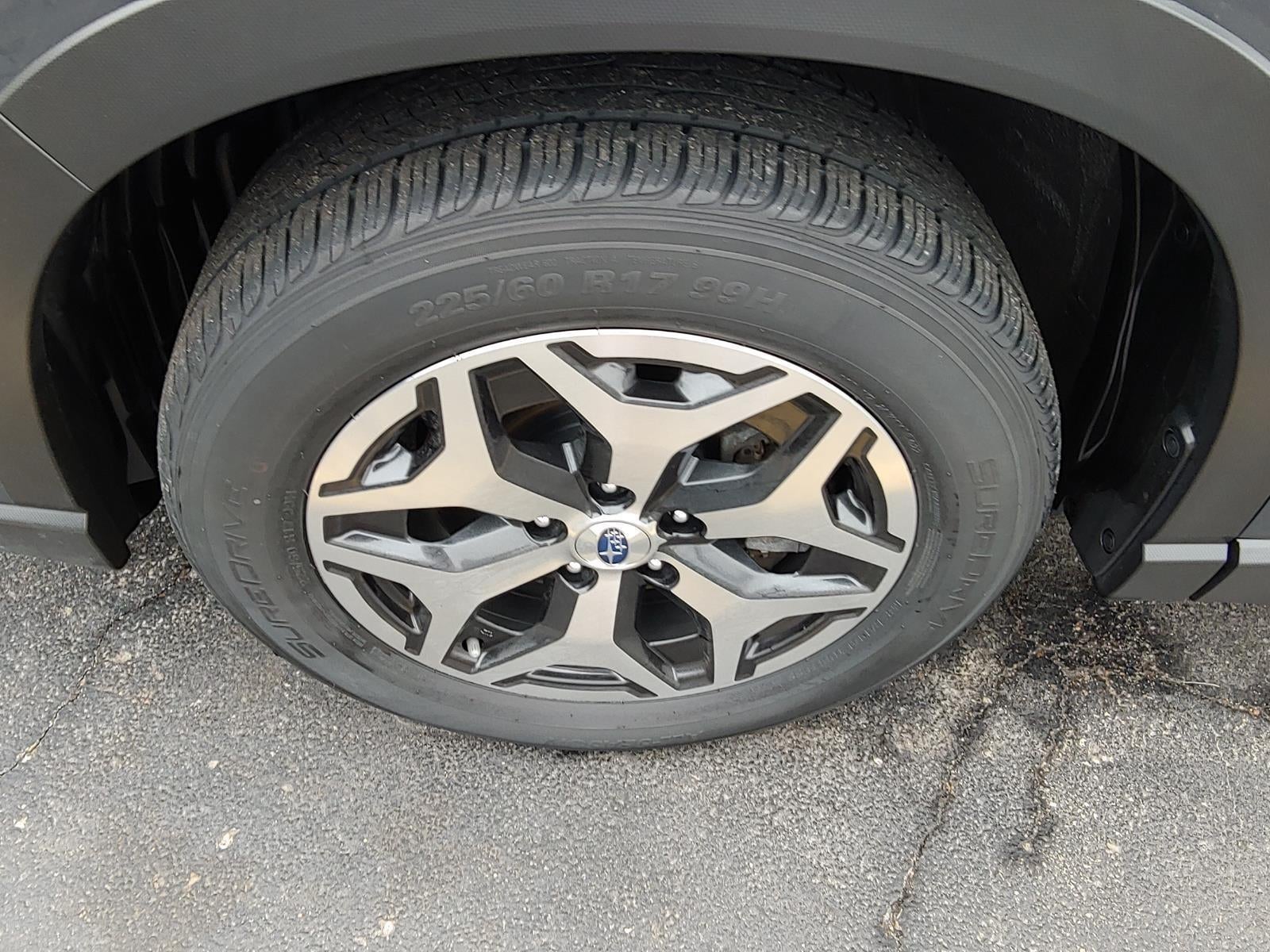 2022 Subaru FORESTER Premium