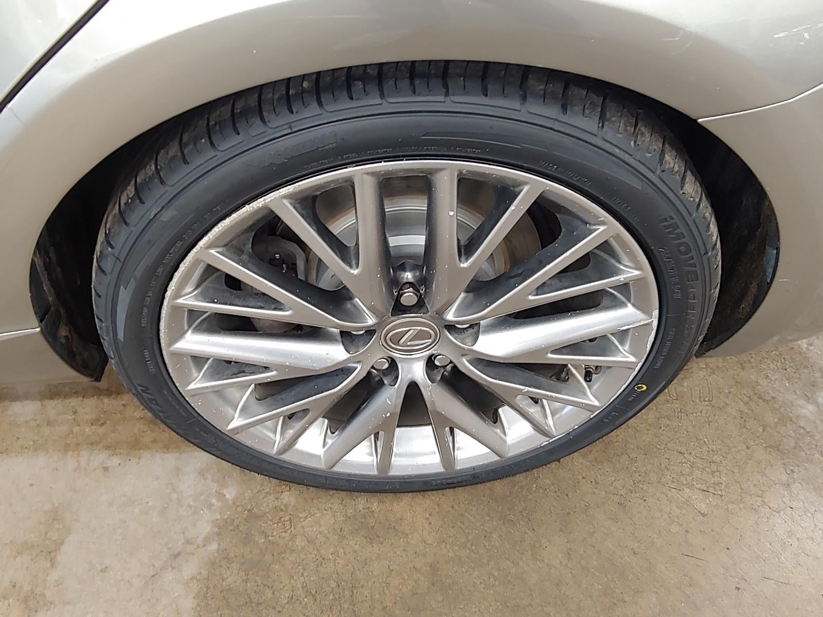 2016 Lexus IS 300 4dr Sdn AWD