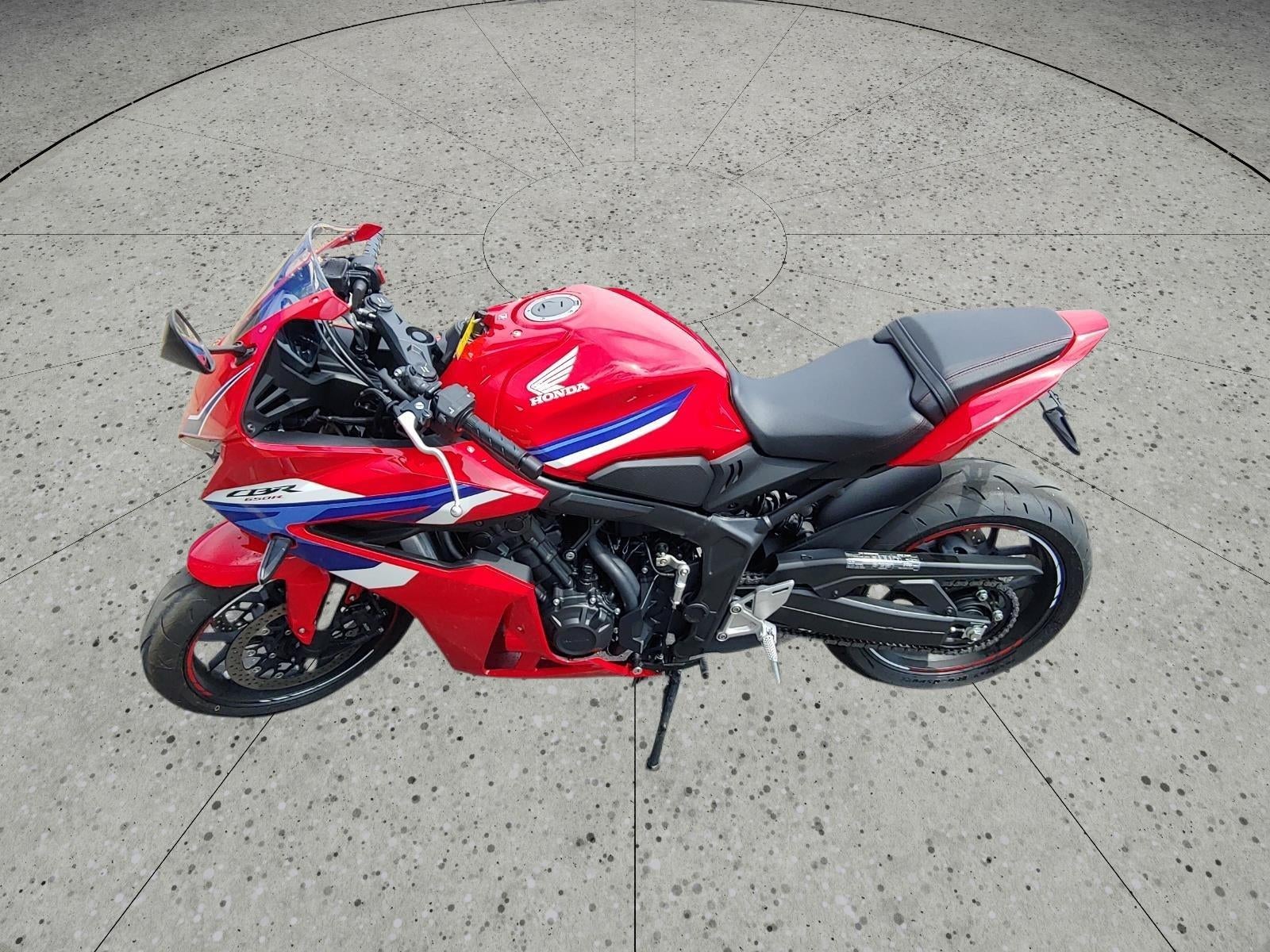 2025 Honda CBR650 Base