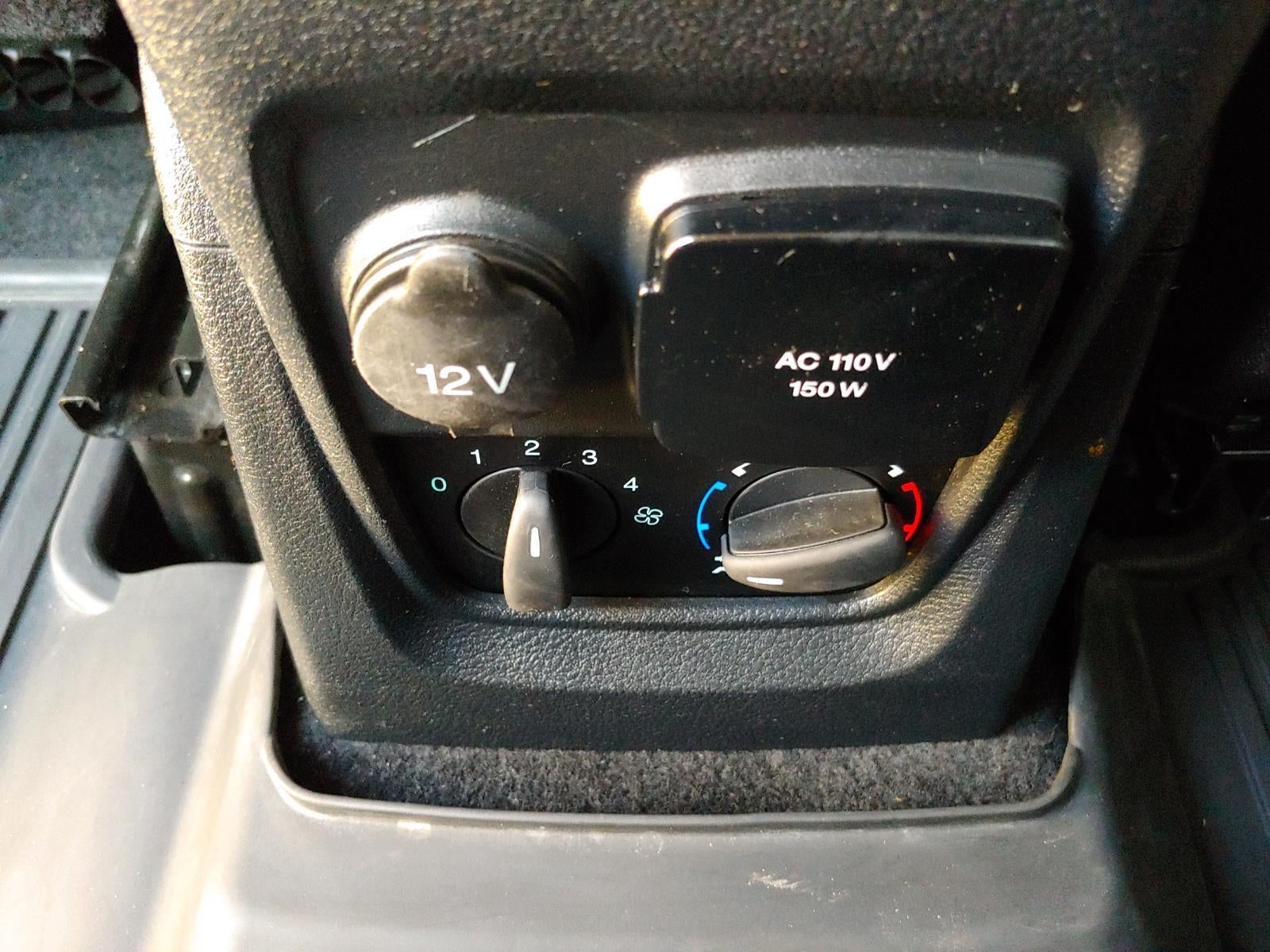 2022 Ford Transit Connect Wagon XL