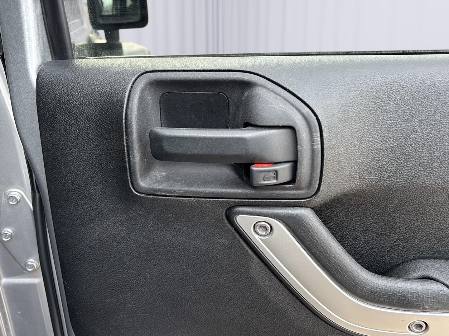 2013 Jeep WRANGLER UNLIMITED Base