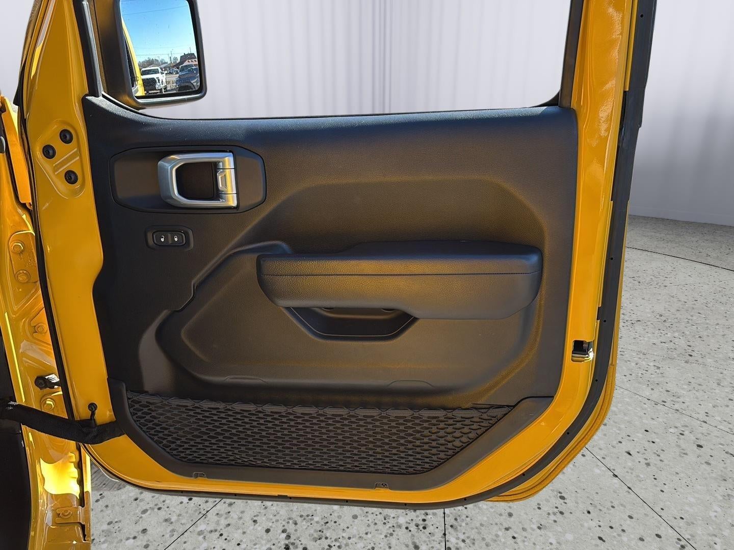 2021 Jeep WRANGLER UNLIMITED Base