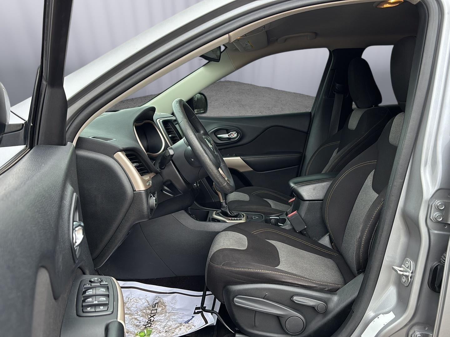 2018 Jeep Cherokee Latitude