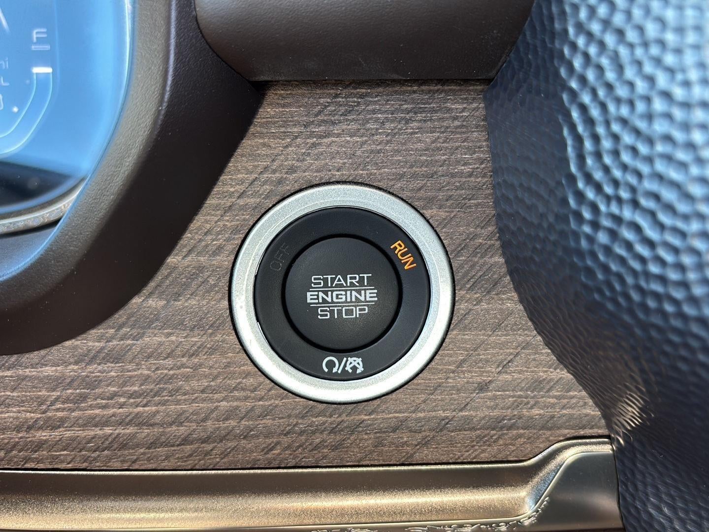 2025 RAM 1500 Longhorn