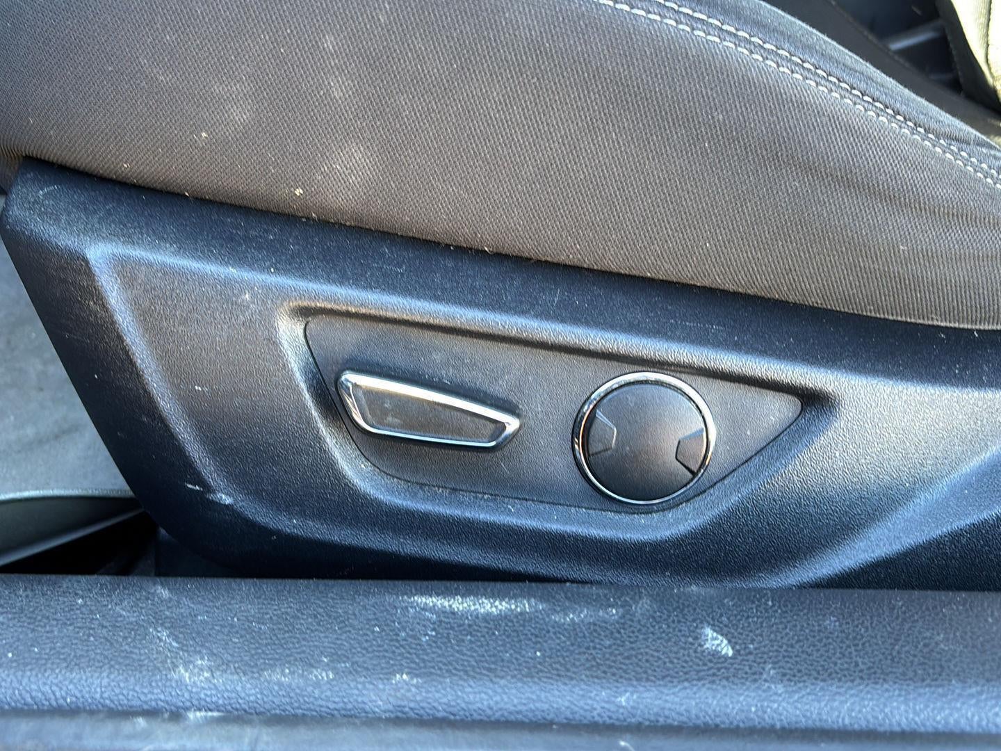 2015 Ford MUSTANG Base