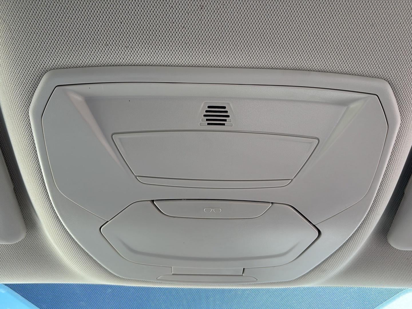 2017 Ford C-MAX HYBRID Base