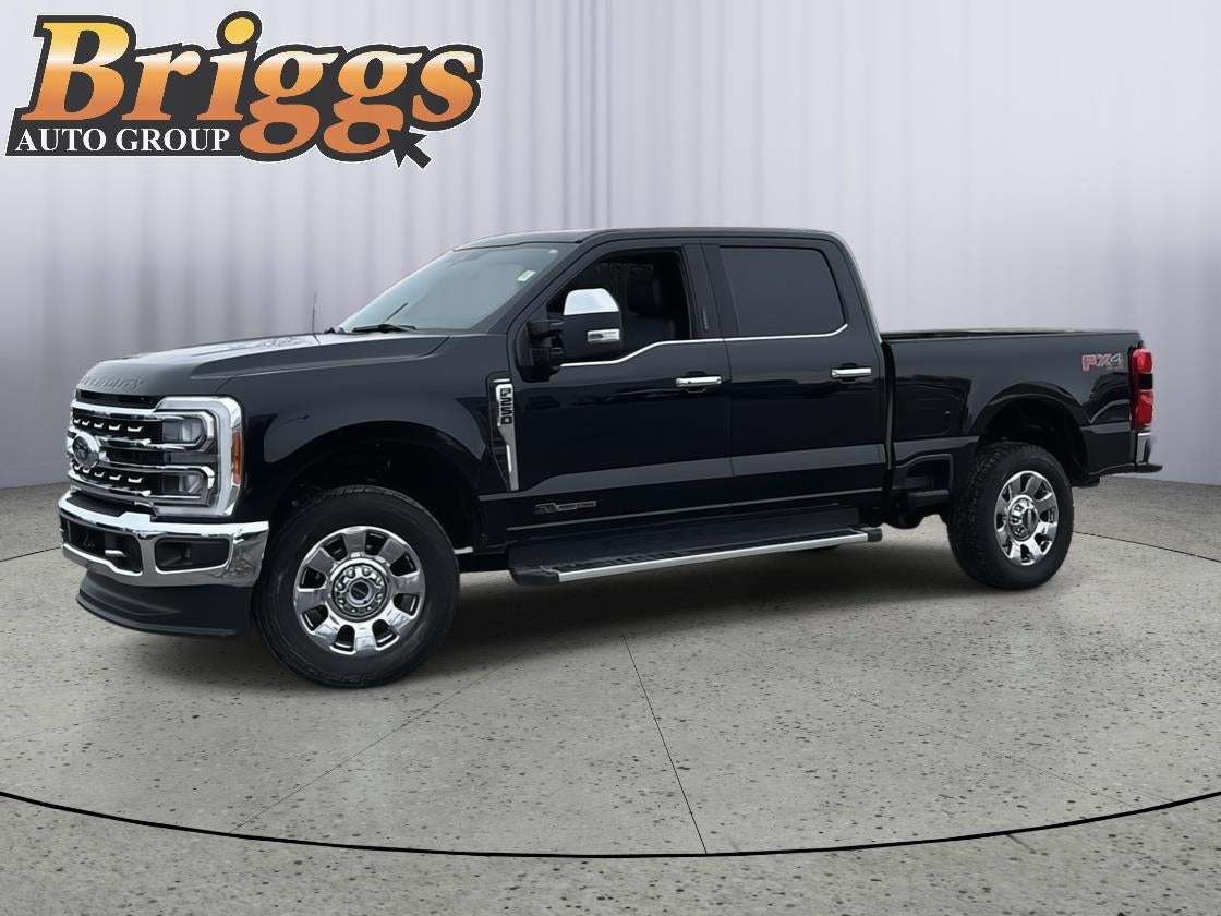 2023 Ford Super Duty F-250 SRW LARIAT