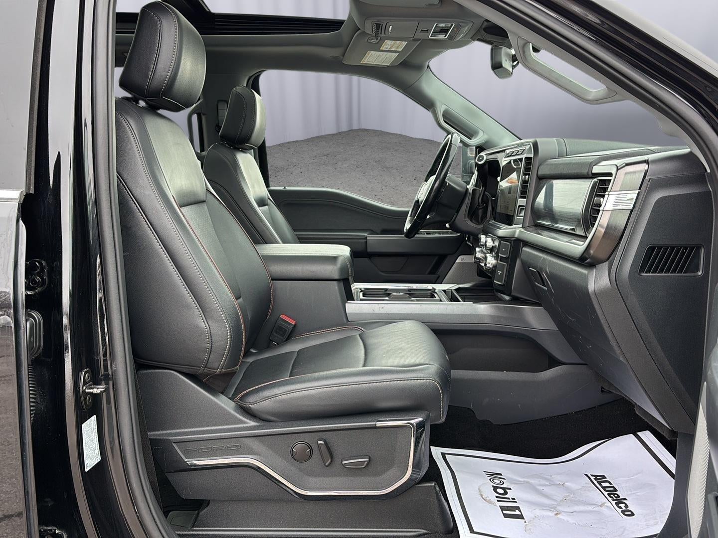 2023 Ford Super Duty F-250 SRW LARIAT