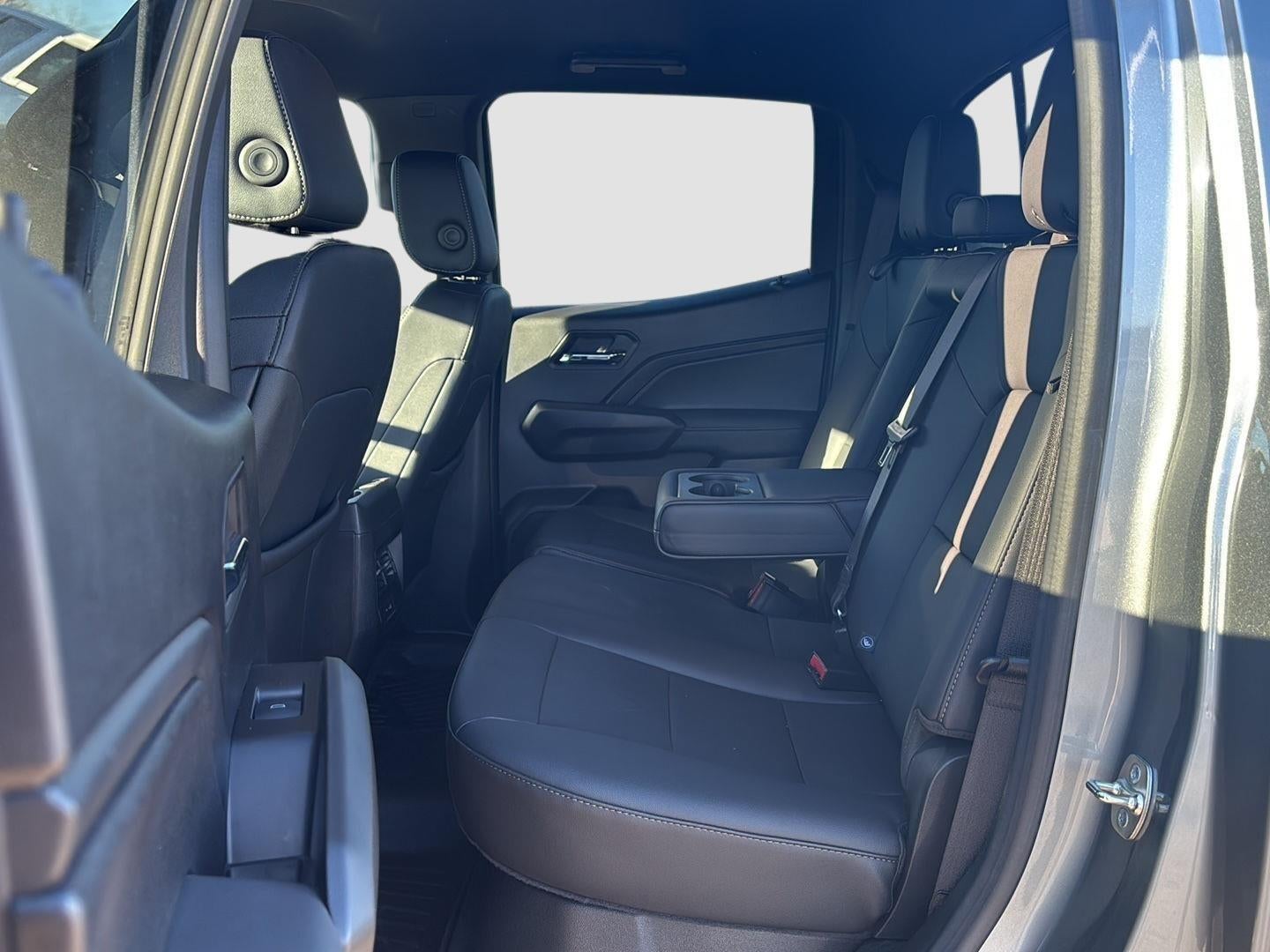 2024 Chevrolet Colorado 4WD LT