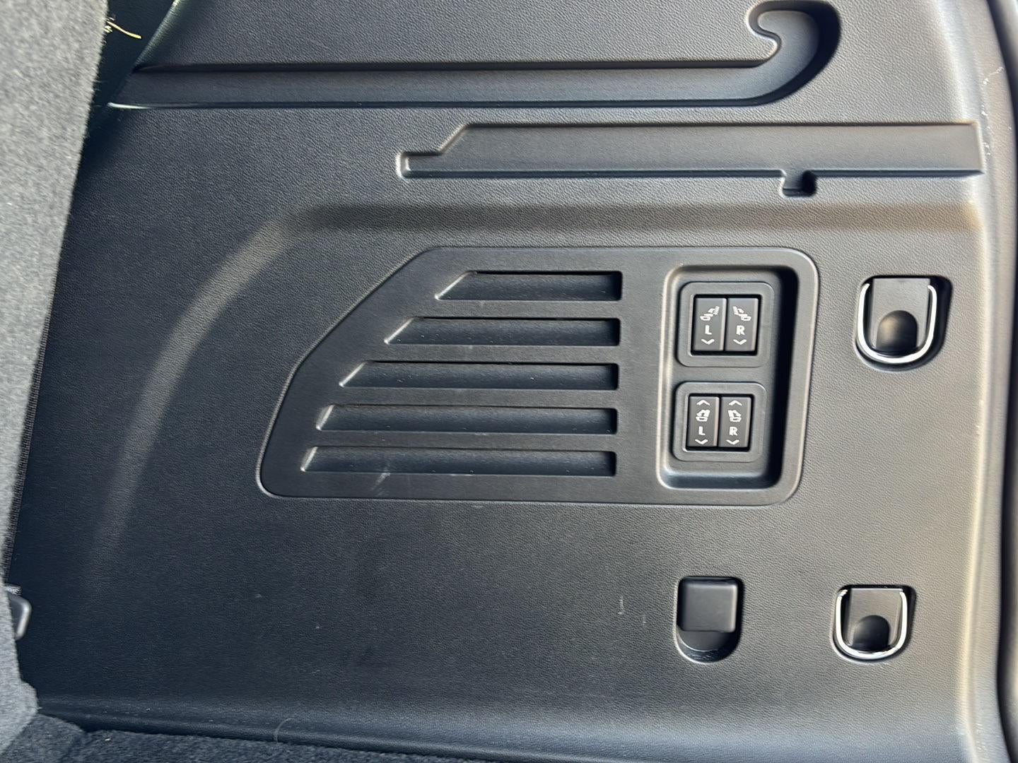 2024 Chevrolet Traverse AWD RS