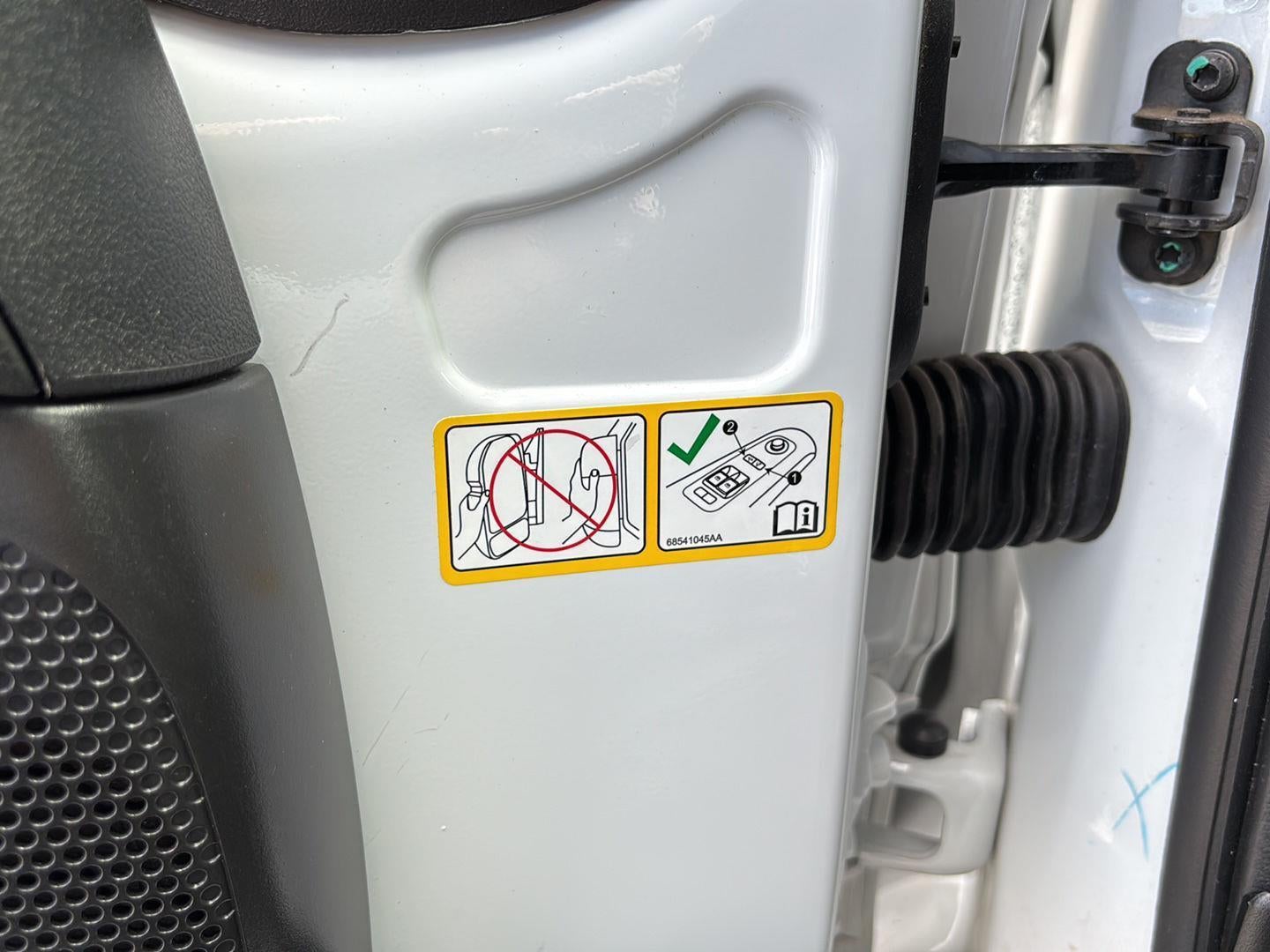 2025 RAM ProMaster Cargo Van SLT