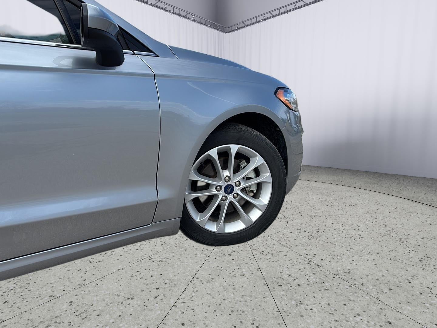 2020 Ford Fusion Hybrid SE