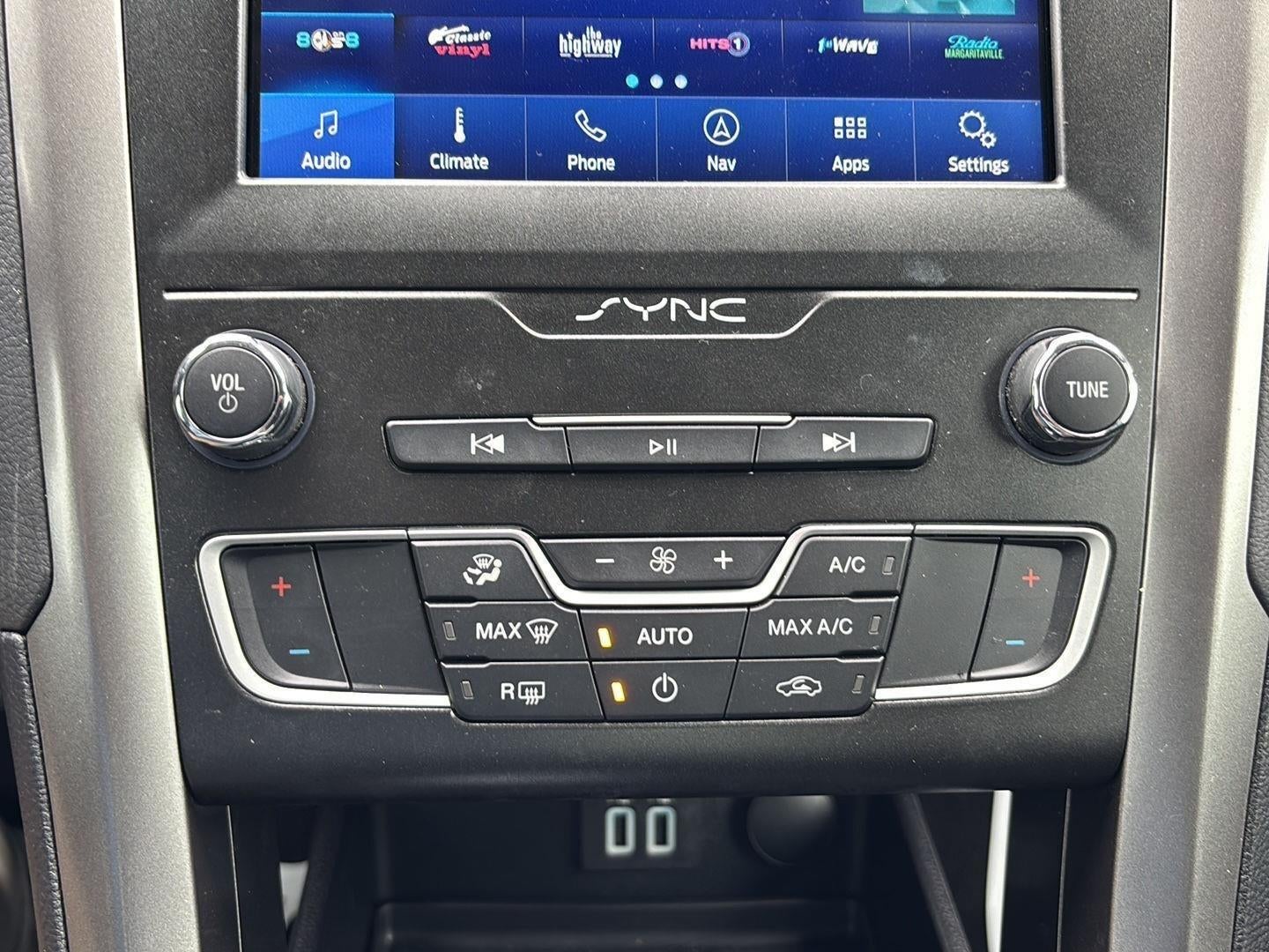 2020 Ford Fusion Hybrid SE