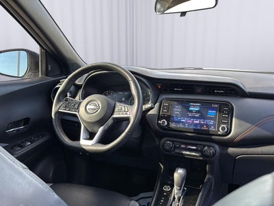 2022 Nissan Kicks SR