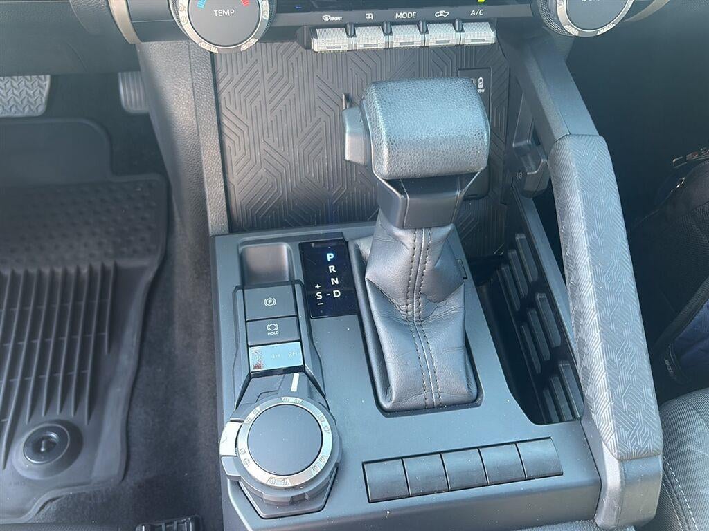 2024 Toyota Tacoma SR