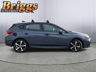 2017 Subaru IMPREZA Base