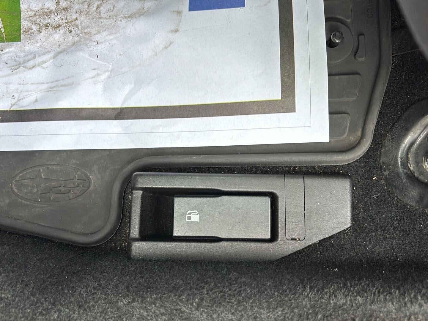 2017 Subaru IMPREZA Base