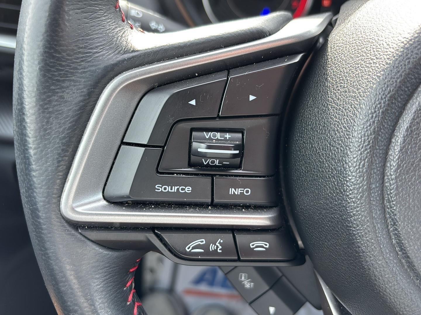 2017 Subaru IMPREZA Base