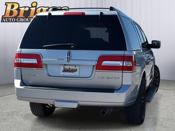 2014 Lincoln Navigator Base