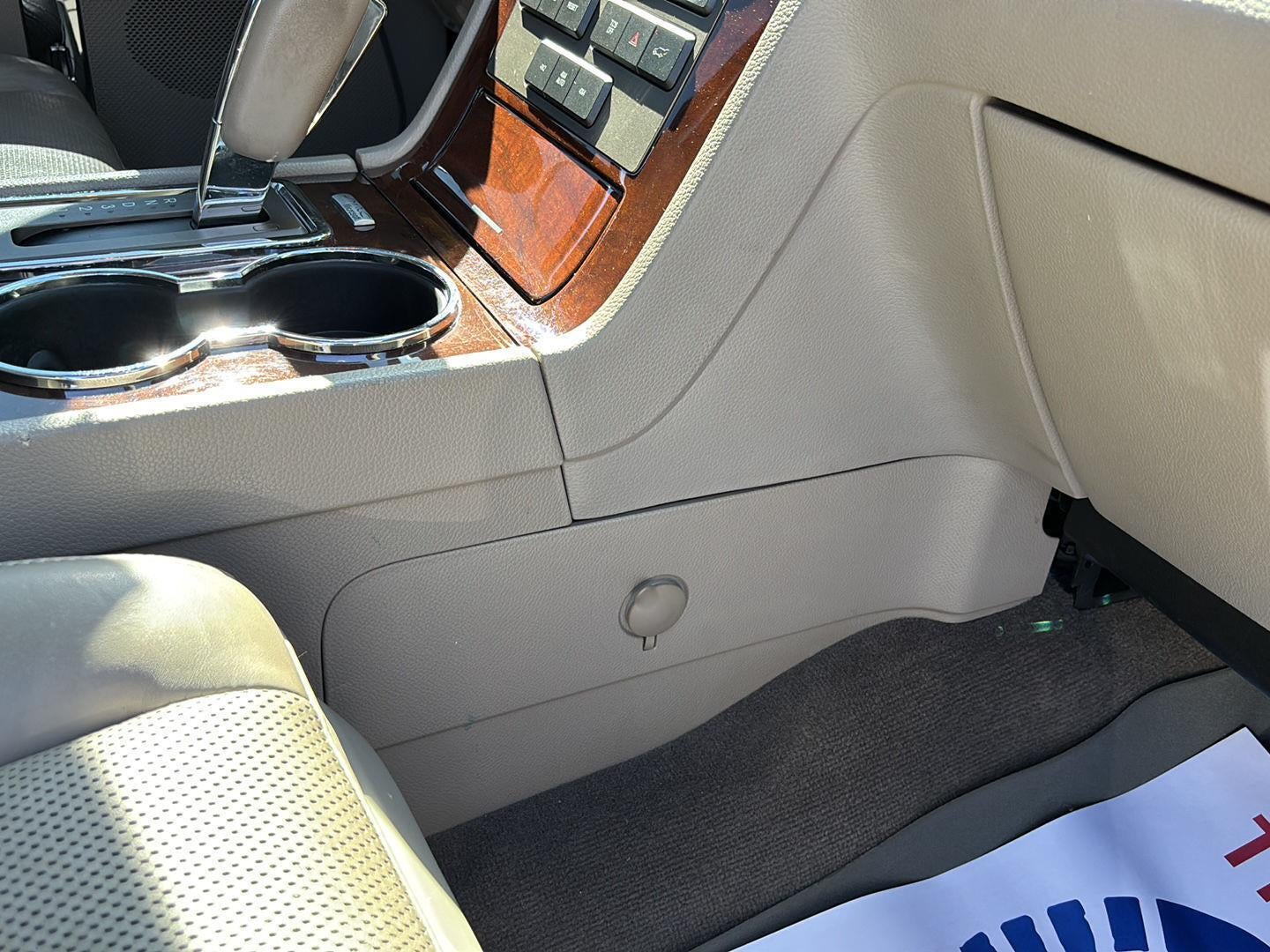 2014 Lincoln Navigator Base