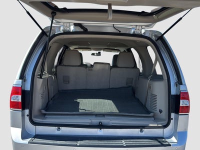 2014 Lincoln Navigator Base