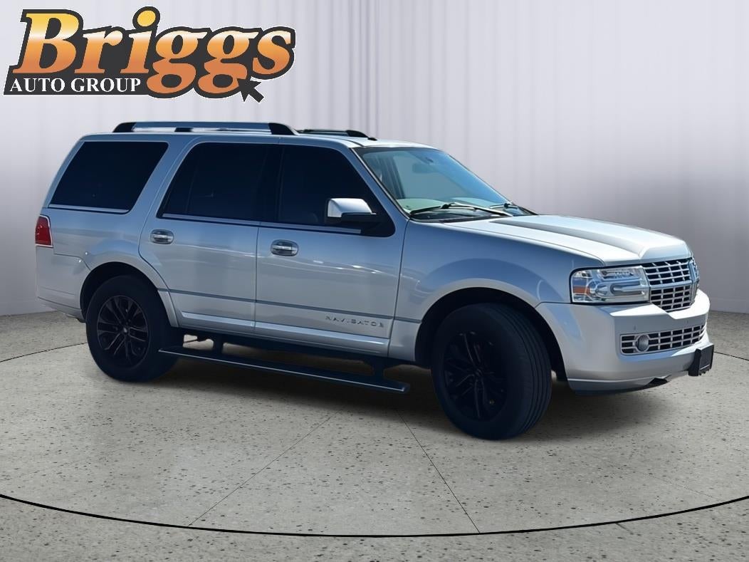 2014 Lincoln Navigator Base