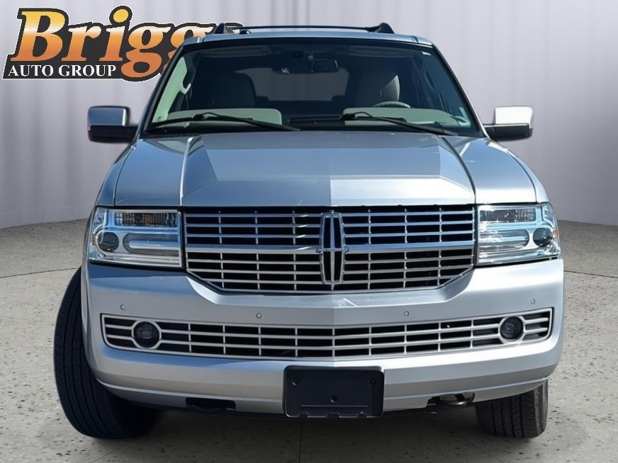 2014 Lincoln Navigator Base