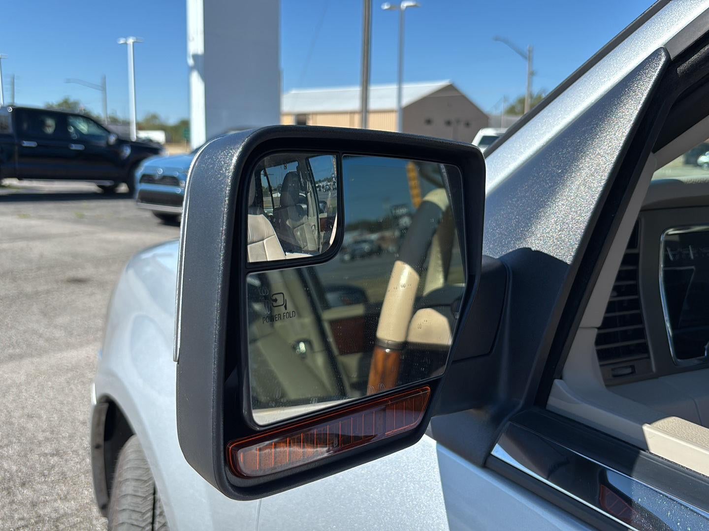2014 Lincoln Navigator Base