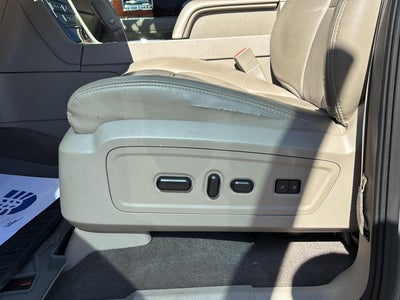 2014 Lincoln Navigator Base