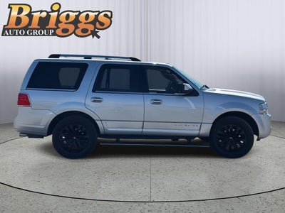 2014 Lincoln Navigator Base