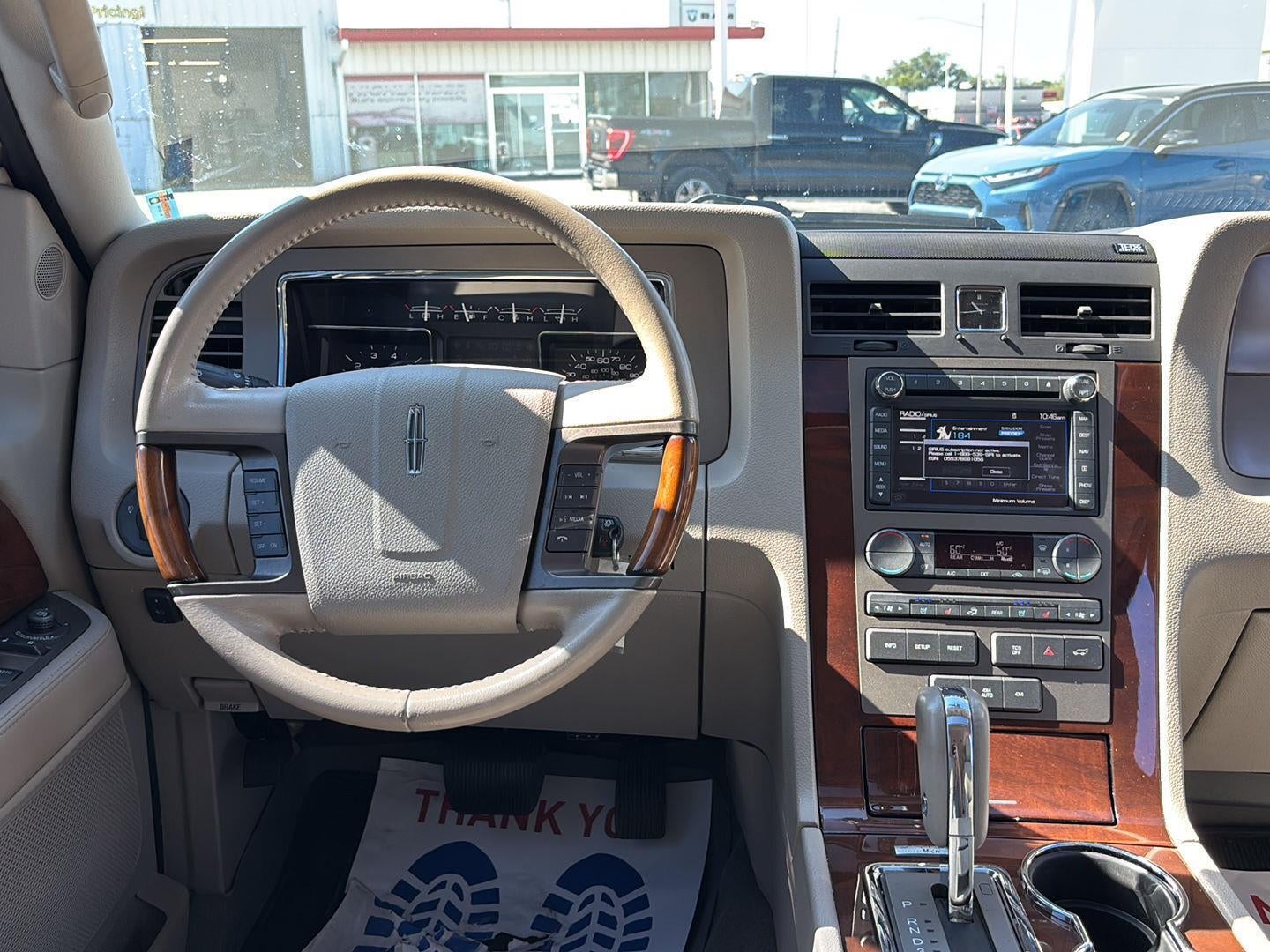 2014 Lincoln Navigator Base