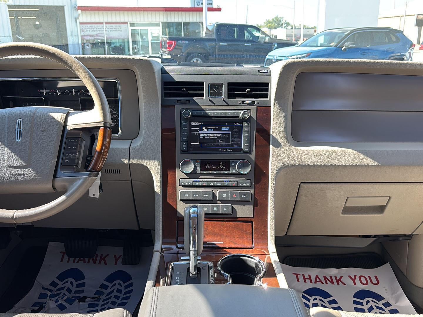 2014 Lincoln Navigator Base