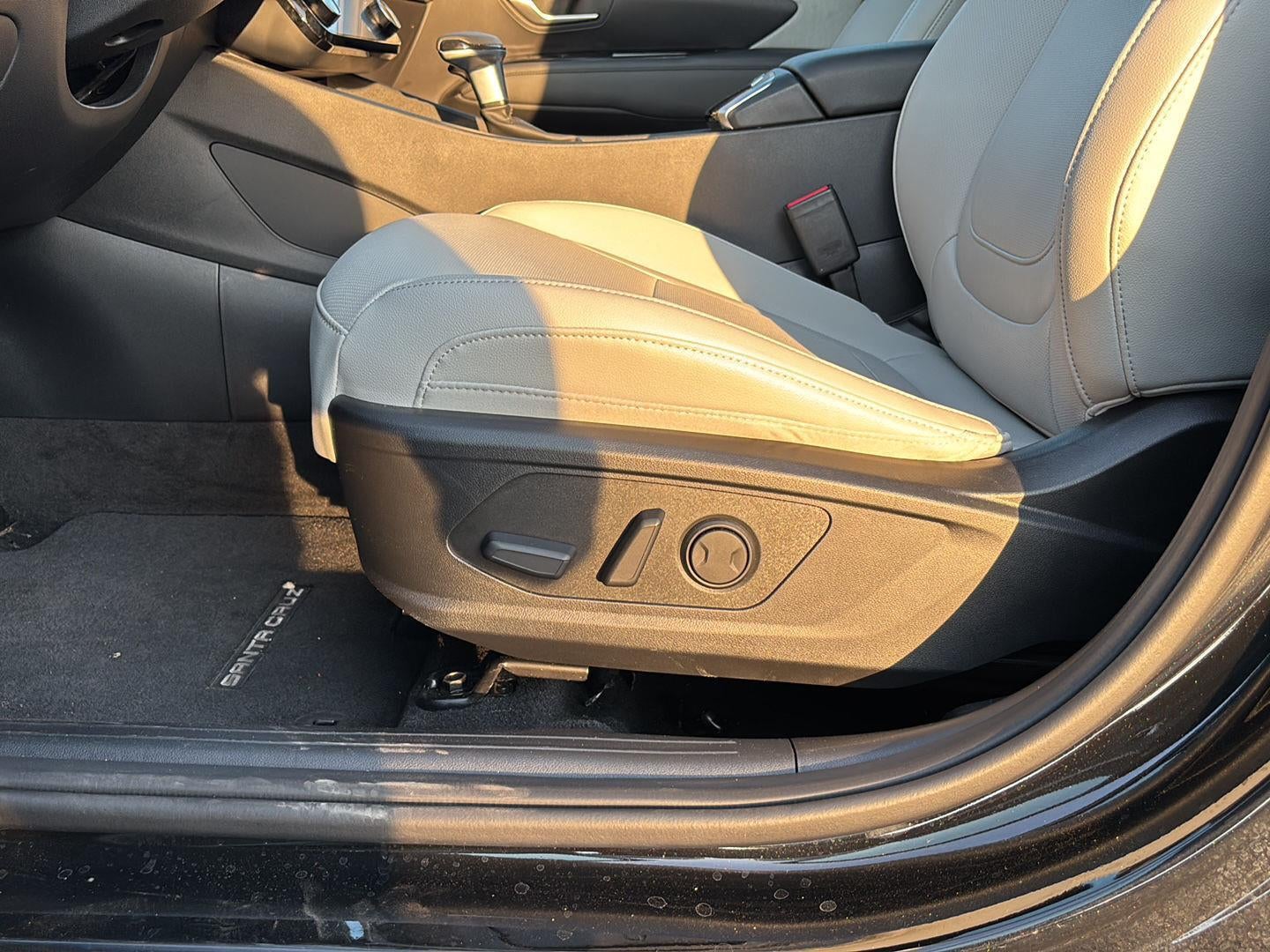 2025 Hyundai Santa Cruz SEL Activity