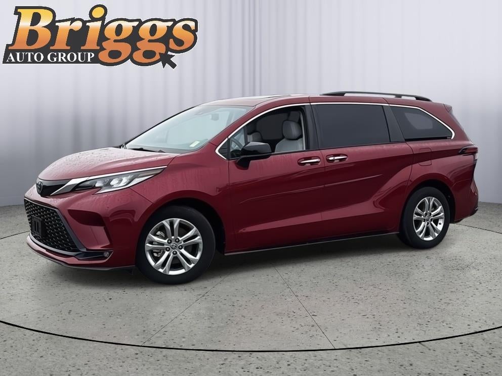 2023 Toyota Sienna XSE