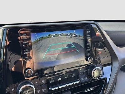 2020 Toyota Highlander Hybrid XLE