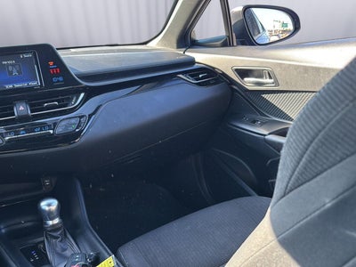 2018 Toyota C-HR XLE Premium
