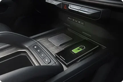 Smartphone charging on the Telluride Hybrid wireless pad in the centre console